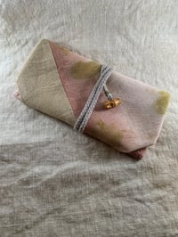 Image 2 of Santoku pouch 002