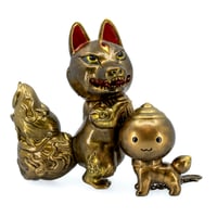 Image 6 of Gitsune Kitsura & Bronze Momo Keychain