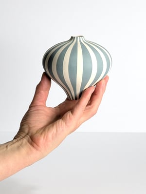 Image of Midi Blue-grey & White Humbug Vase