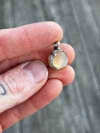 Image 2 of Moonstone bricks