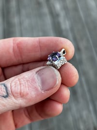 Image 2 of Star amethyst bricks