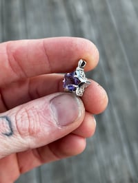 Image 3 of Star amethyst bricks