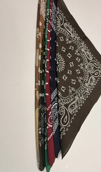 Image 2 of Fall It girl bling  head tye 