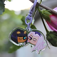 Image 3 of Bizarre Heads Ship Keychains