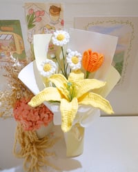 Image 2 of Meadow Lily Bouquet