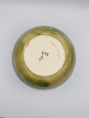 Image of Waveney Valley Willow vessel (#695)