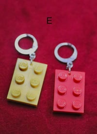 Image 6 of recycelte lego ohrringe 
