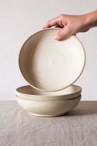 Image 2 of bowl-big / white