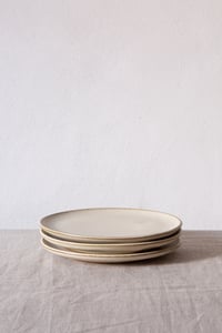 Image 3 of plate-small / white
