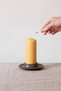 Image 3 of candle holder-big / brown