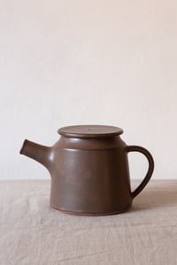 Image 2 of teapot / brown