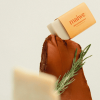 Image 5 of The botanical body set