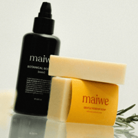 Image 3 of The botanical body set