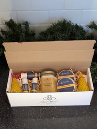 Image 2 of Bee Bright Gift Box