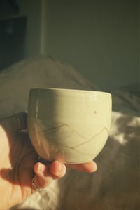 Image 2 of mug // neue wege 