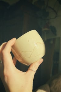 Image 3 of mug // neue wege 