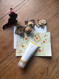 Image 2 of CARROT/MARIGOLD HAND CREAM 