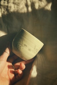 Image 3 of mug // kaffee käfer