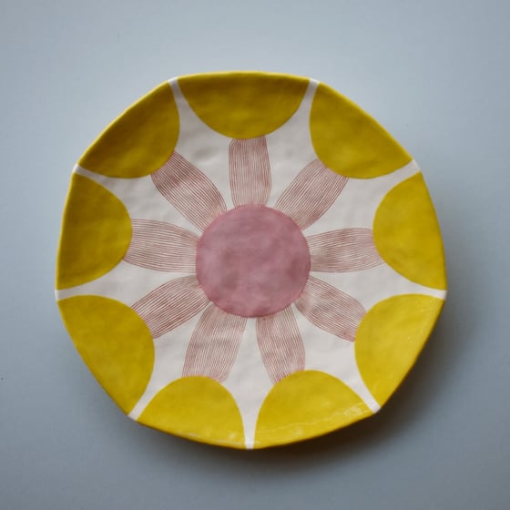 Image of Green/Pink Flower Plate