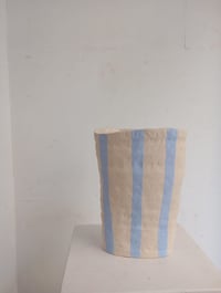 Image 1 of Vase transat bleu