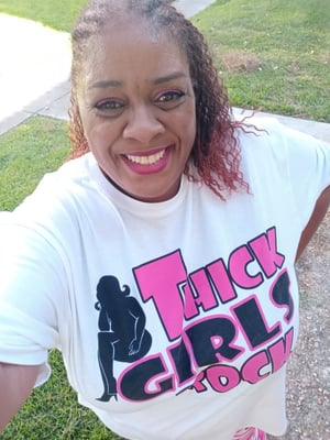Image of THICK GIRLS ROCK OFFICIAL T-SHIRT