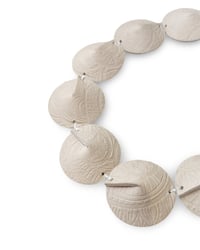 Image 4 of Collana scultura, artigianale, in pelle, modello: TORTOISE