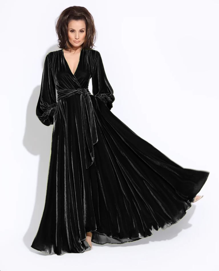 Black Limited Edition Silk Velvet Beverly Dressing Gown  Image 2