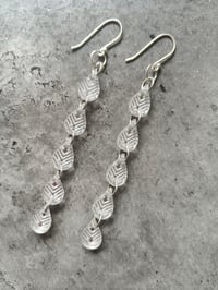 Image 1 of 'Wai Droplets' in Silver
