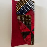 Image 1 of Kenyan clutch