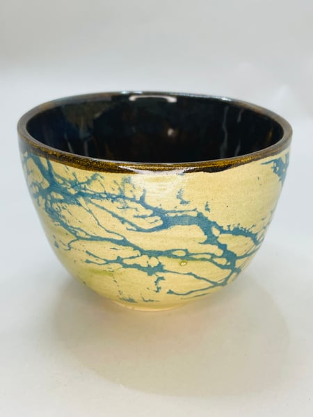 Image of Waveney Valley Willow vessel (#831)