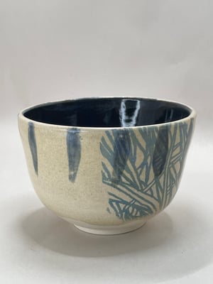 Image of Waveney Valley Willow vessel (#813)