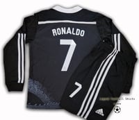 Image 2 of Real Madrid 2014 2015 third kids retro kit RONALDO 7