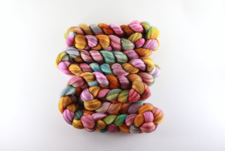 Image of (Club members only) October Fiber Club 💛 Pojagi 💛 Mixed Merino