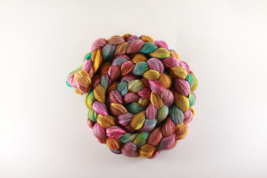 Image of (Club members only) October Fiber Club 💛 Pojagi 💛 Mixed Merino + Silk