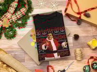 Image 1 of Abrazame Que El Tiempo Pasa Holiday T-Shirt - Feliz Navidad Design