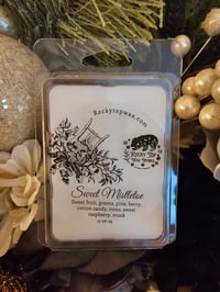 Image 2 of Sweet Mistletoe 