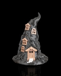 Image 5 of Witchstead Haunted Hat House Lamp: Spooky Halloween Table Decor