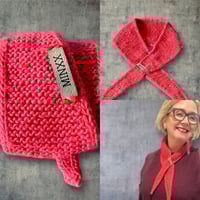 Image 3 of Wool and alpaca neckerchief in coral red