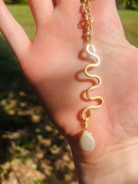 Image 2 of squiggle y necklace with labradorite chain and sage amethyst