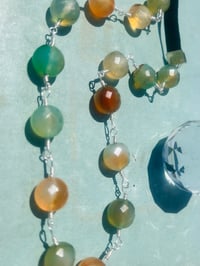 Image 4 of Dyed Agate wire wrapped elastic headband