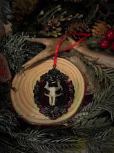 Gothic skull ornament #4