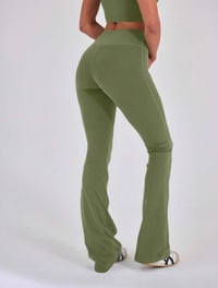 Image 2 of SKYNLYDRESS - Leggings de Sport taille haute Sculpt Flare uniquement, Padel, Tennis