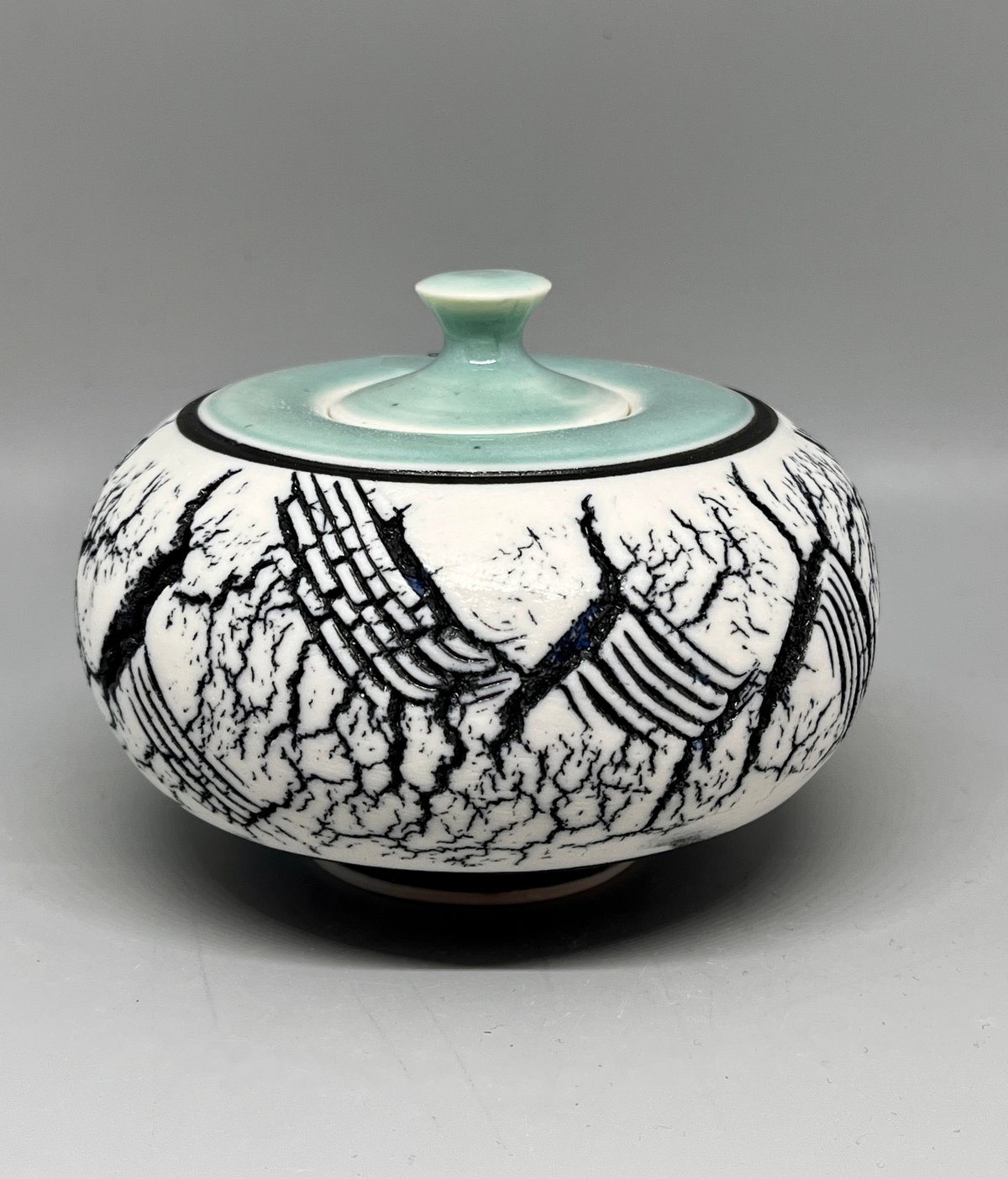 CRACKLE WARE VASE 2