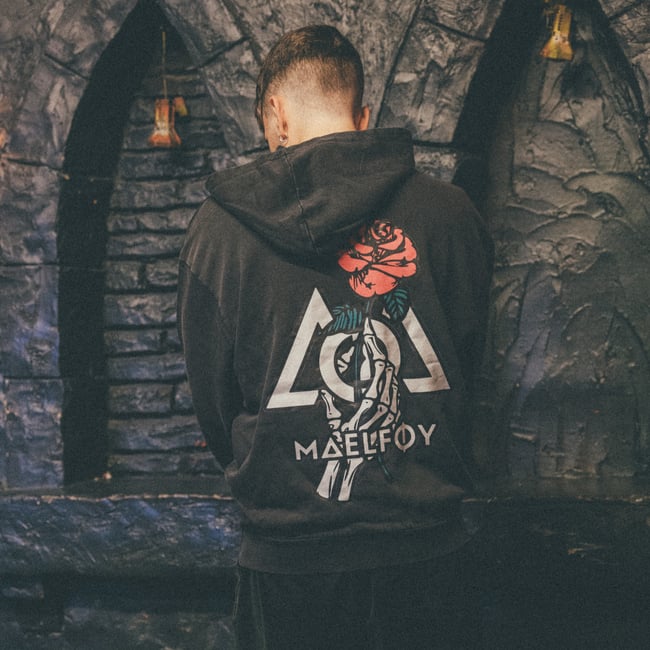 Hoodie "Life In My Hands"