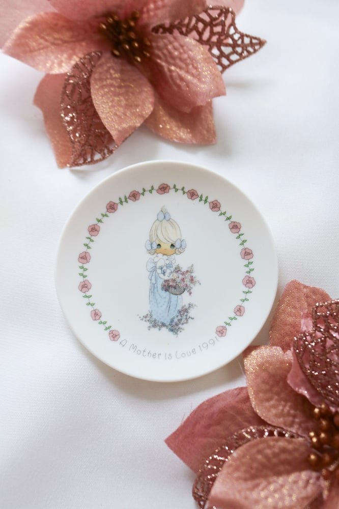 Image of 1991 Precious Moments A Mother Is Love Ring Dish Style Plate
