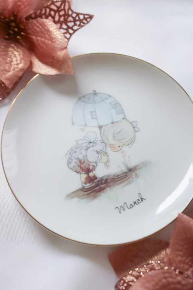 Image of Vintage 1983 Precious Moments March Collectors Plate