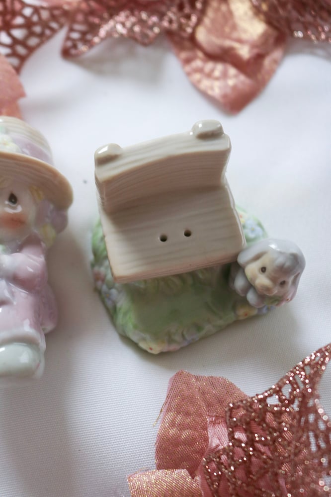 Image of Precious Moments 1997 Seasoned with a Smile Salt and Pepper Shakers