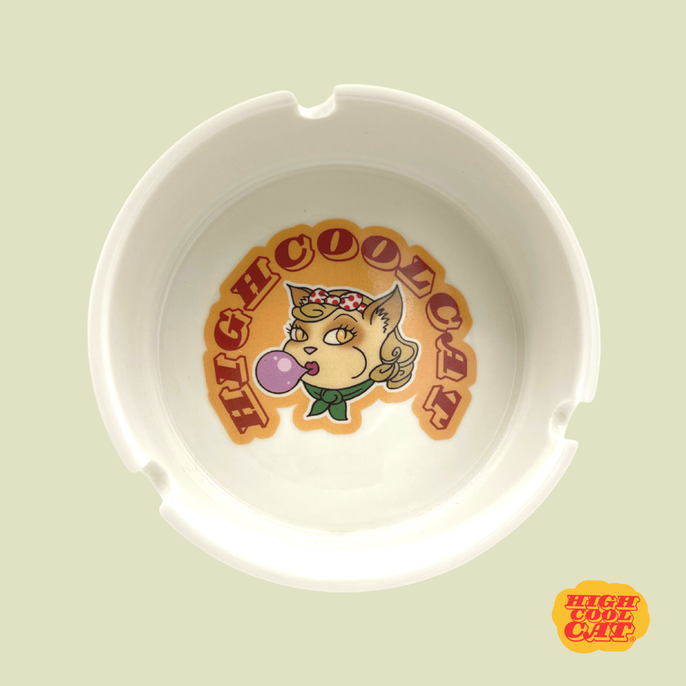 Image of HCC Ash Trays