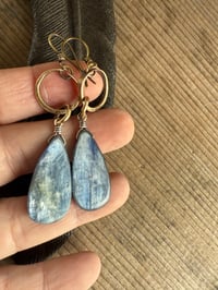 Image 3 of Brass Blue Kyanite stone earrings / n14