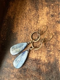 Image 5 of Brass Blue Kyanite stone earrings / n14